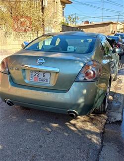 نيسان ألتيما